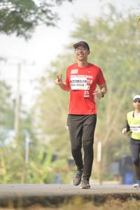 BIB: 41558
                            <button type="button" onclick="openModal(8393619)" class="btn btn-primary btn-sm float-right btn-popup" data-toggle="modal" data-target=".modal-high-quality">
                        <i class="fas fa-shopping-cart"></i> Add to Cart
                    </button>
                                            <button type="button" onclick="isThisMe(8393619, true)" class="btn btn-success btn-sm float-right btn-popup btn-isme hidden" data-toggle="tooltip" data-placement="bottom" title="นี่คือรูปของคุณใช่ไหม คลิกที่นี่เพื่อเอาเข้าอัลบั้ม">
                        <i class="fas fa-plus"></i> Add to album
                    </button>
                    <button type="button" onclick="isThisMe(8393619, false)" class="btn btn-warning btn-sm float-right btn-popup btn-isnotme hidden">
                        <i class="fas fa-ban"></i> Remove from album
                    </button>